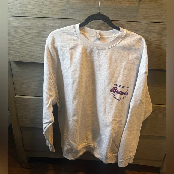 Gildan Gray Crewneck Sweater with Red Accents - Picture 3 of 3